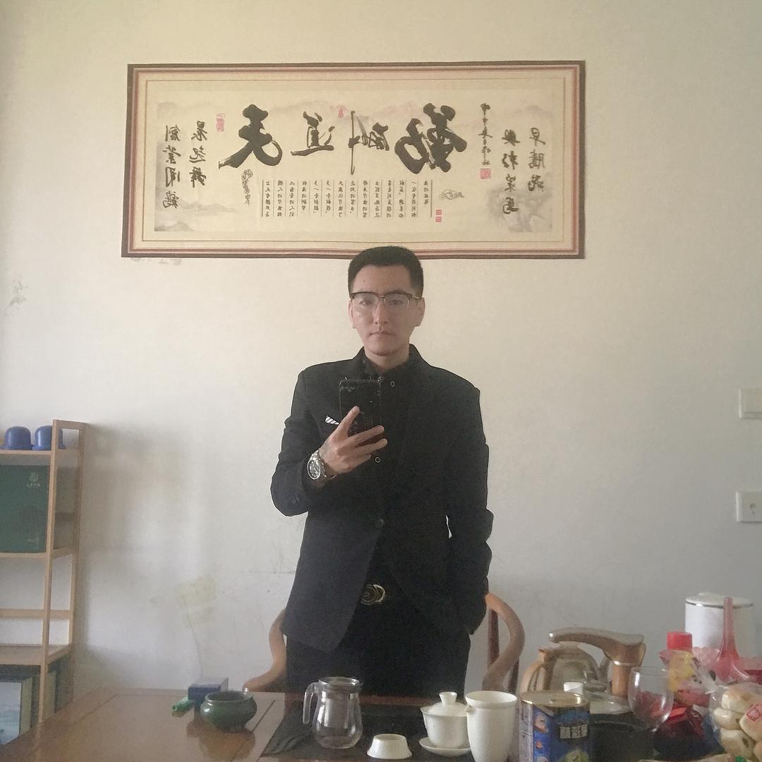 叶少集团董事长