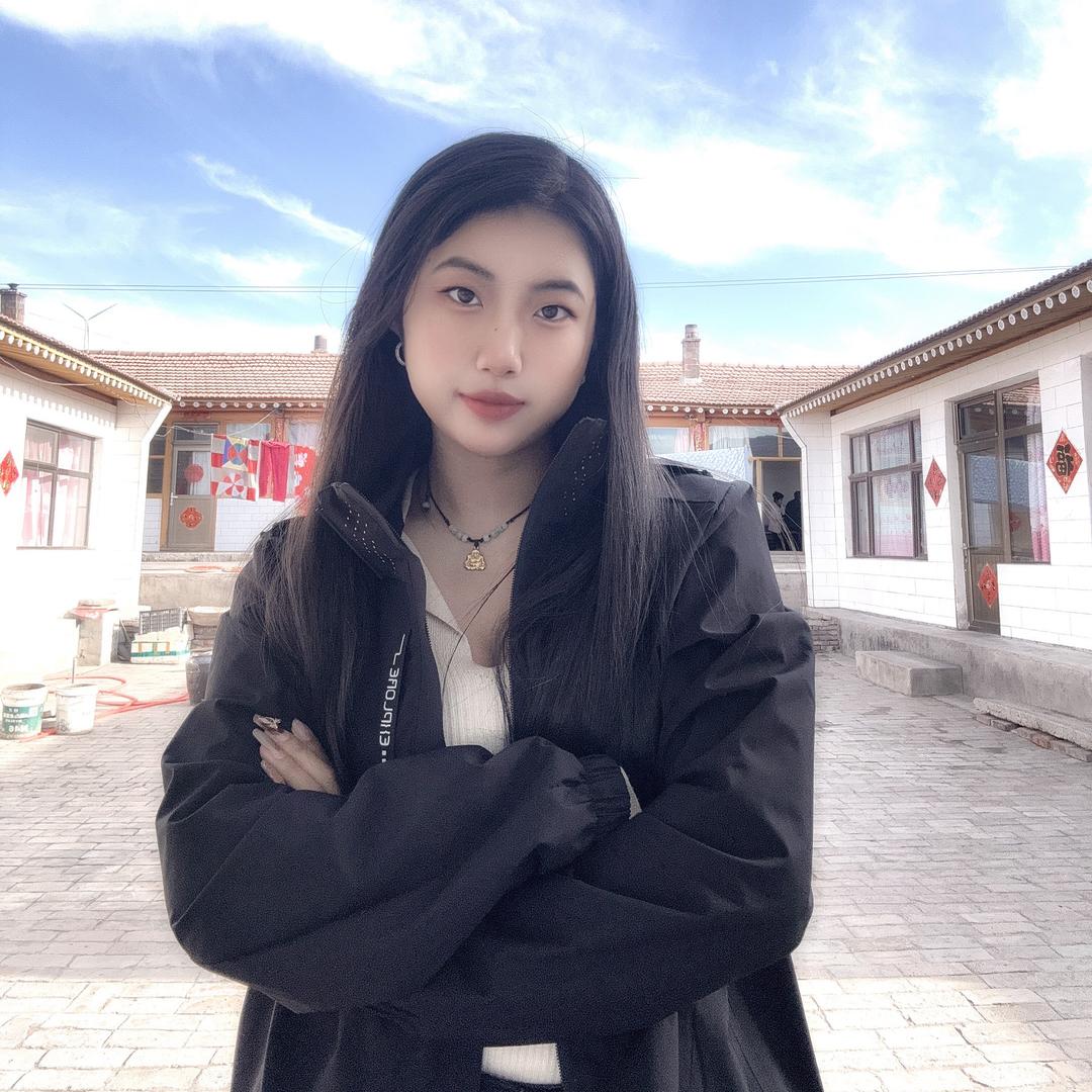 忆 荌