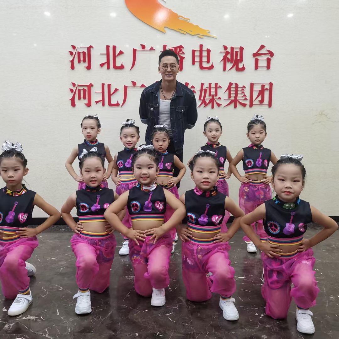 石家庄东方口才幼儿园张老师