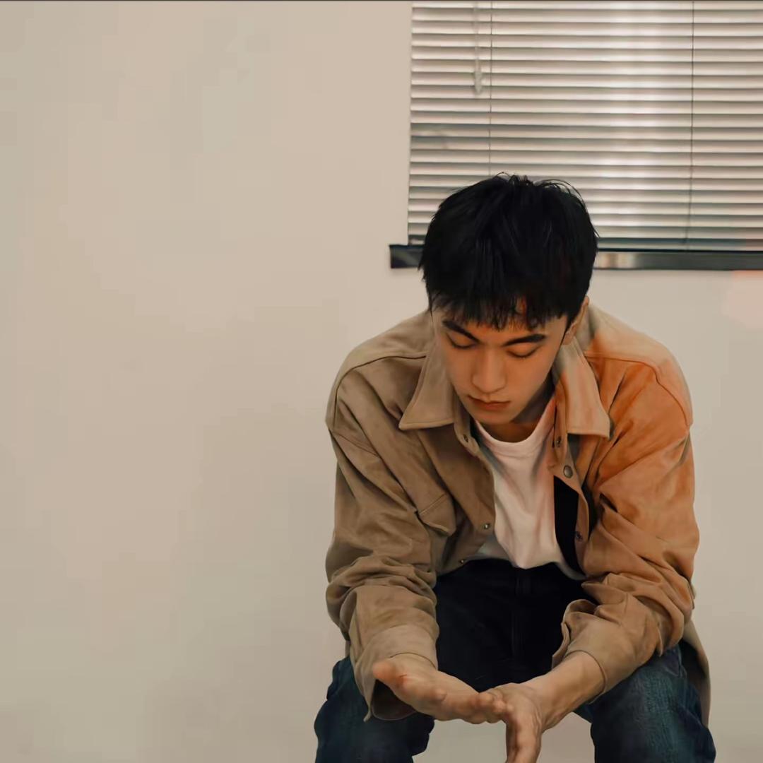 ·嗯