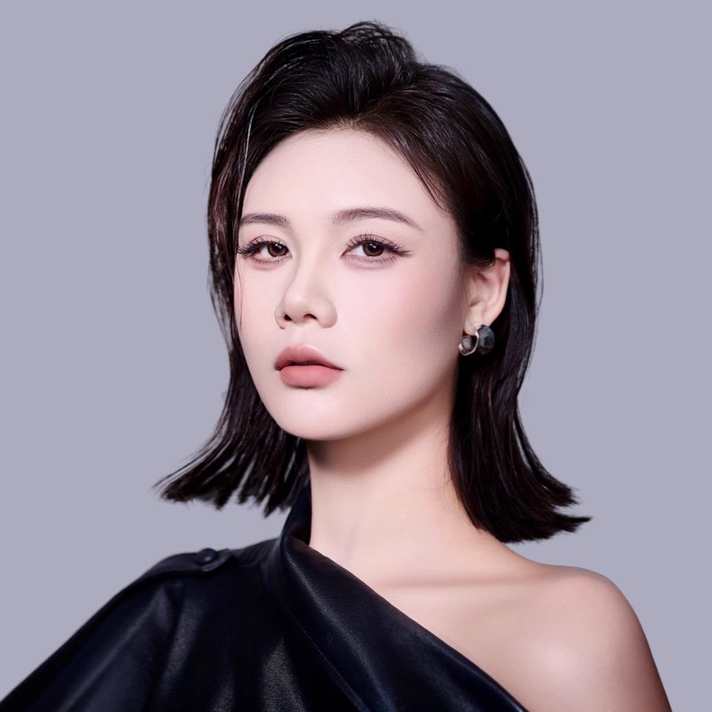 俞希形象美学