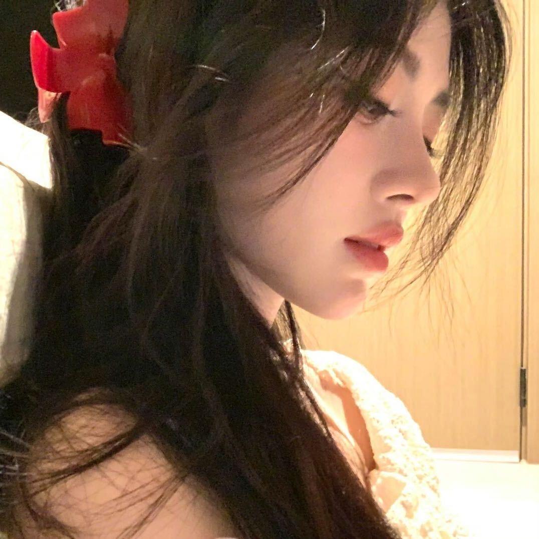 姜妍欣