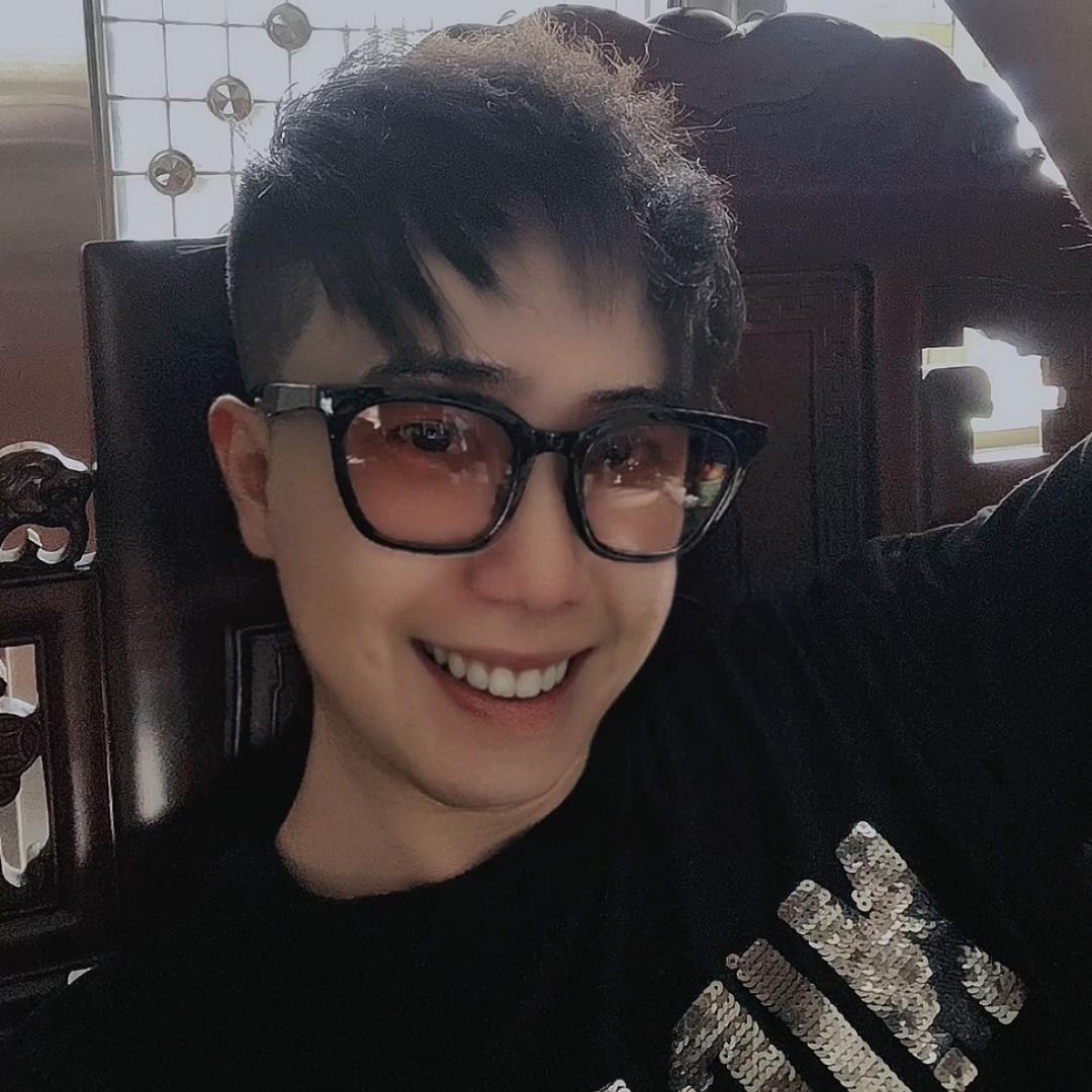 阿潮°