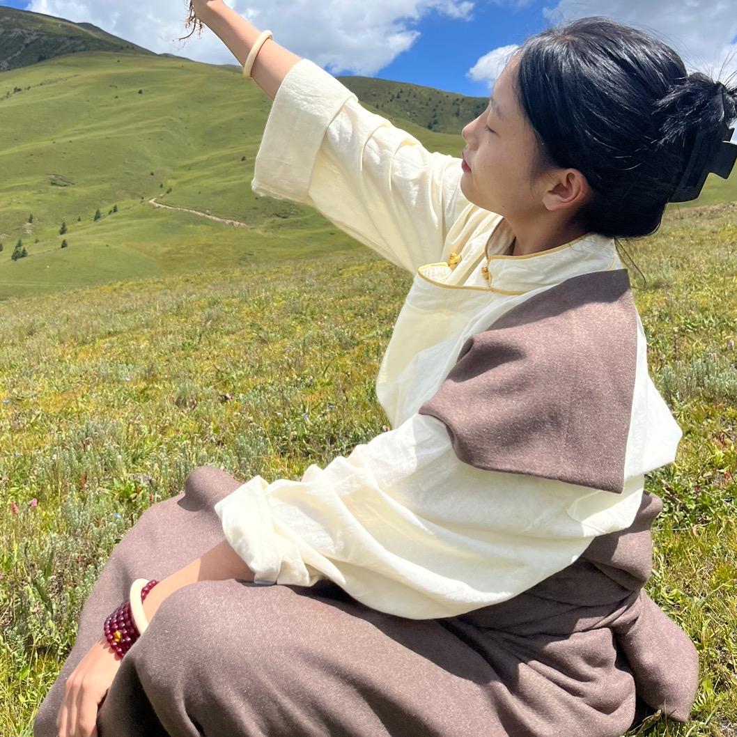 斯郎拥忠🌼