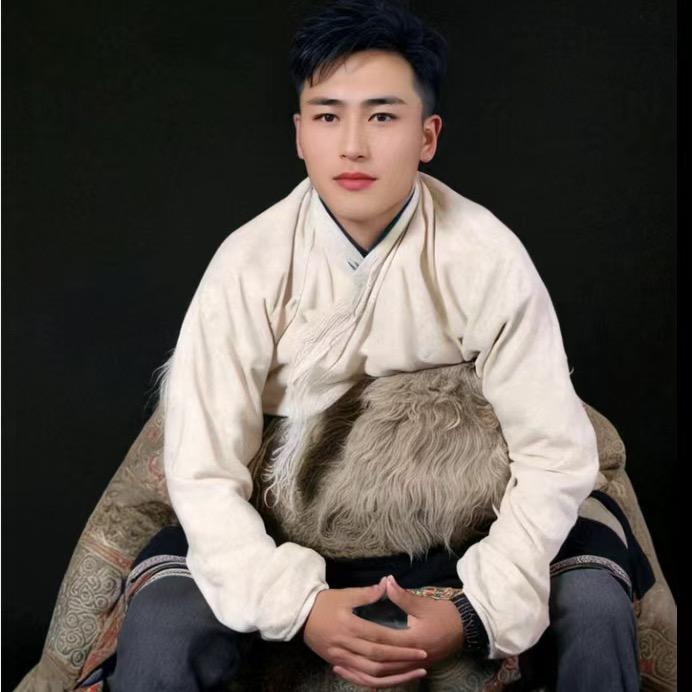扎西江村