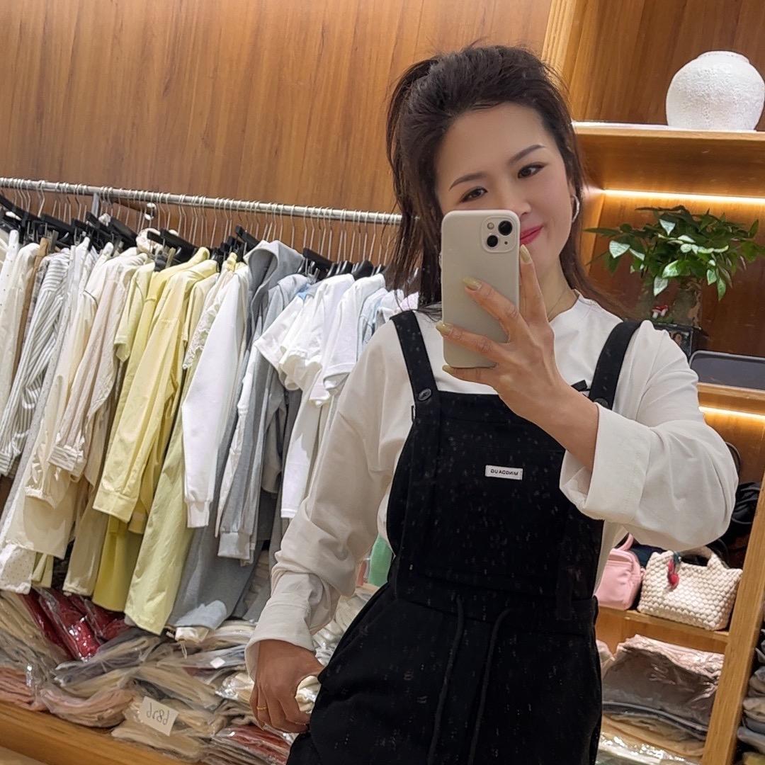 贵阳茉拉女装批发