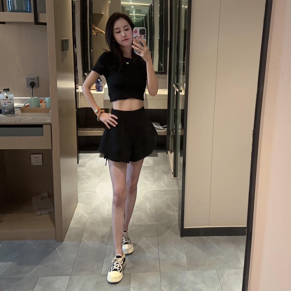 小饿鱼