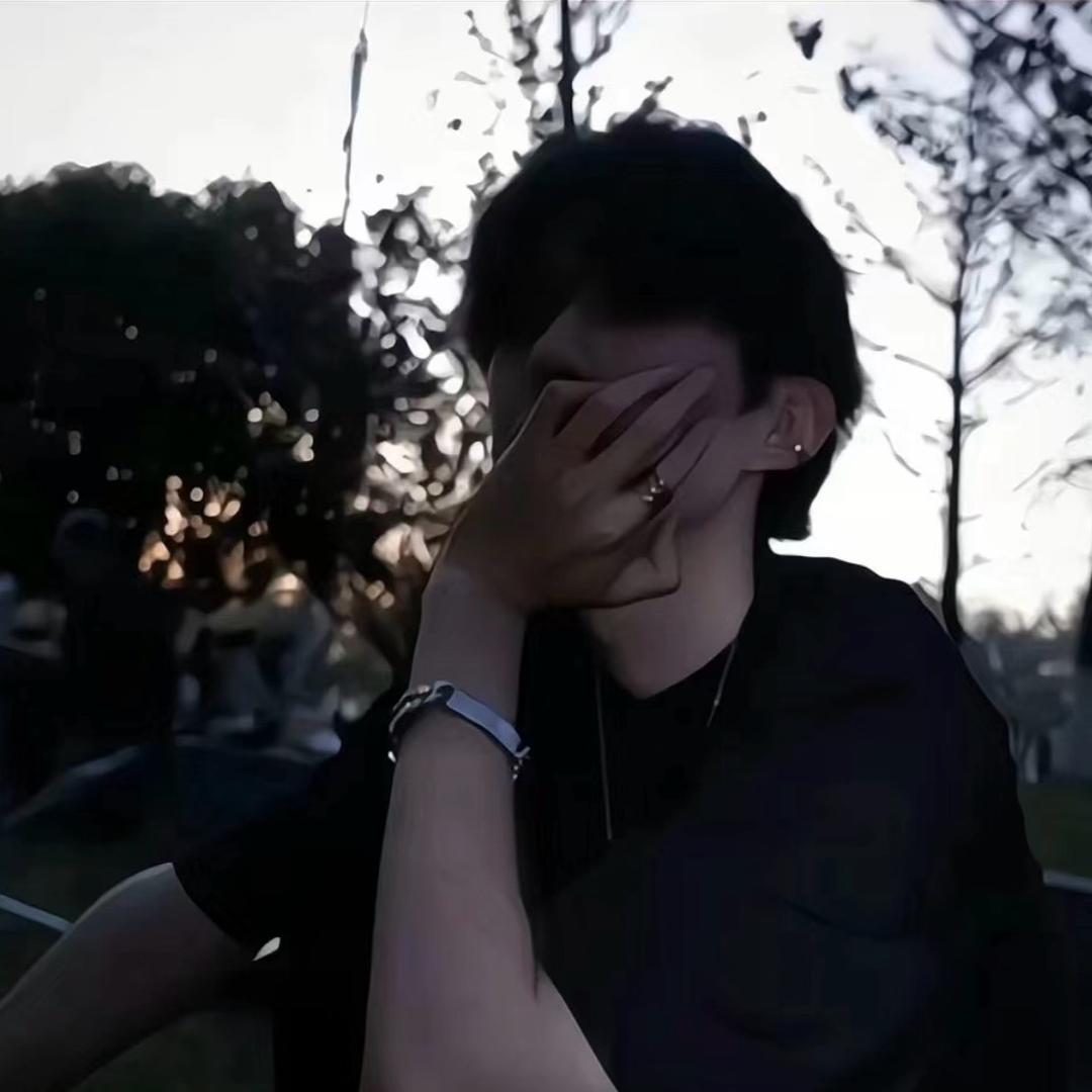 C逸然