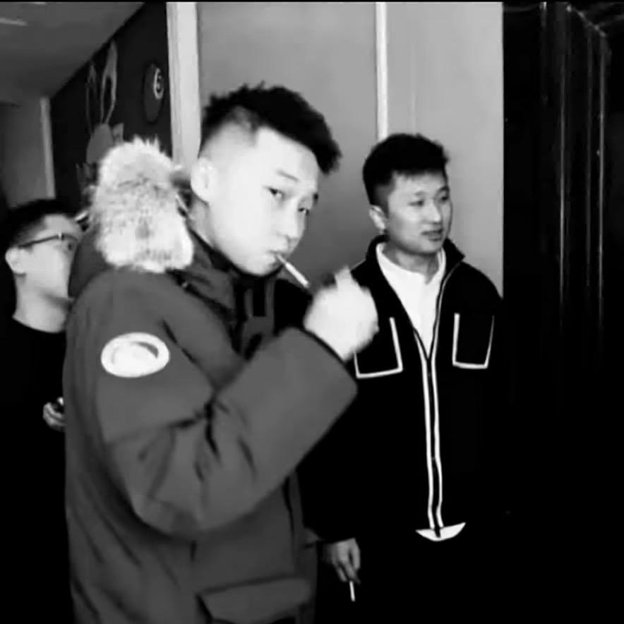 爸爸.