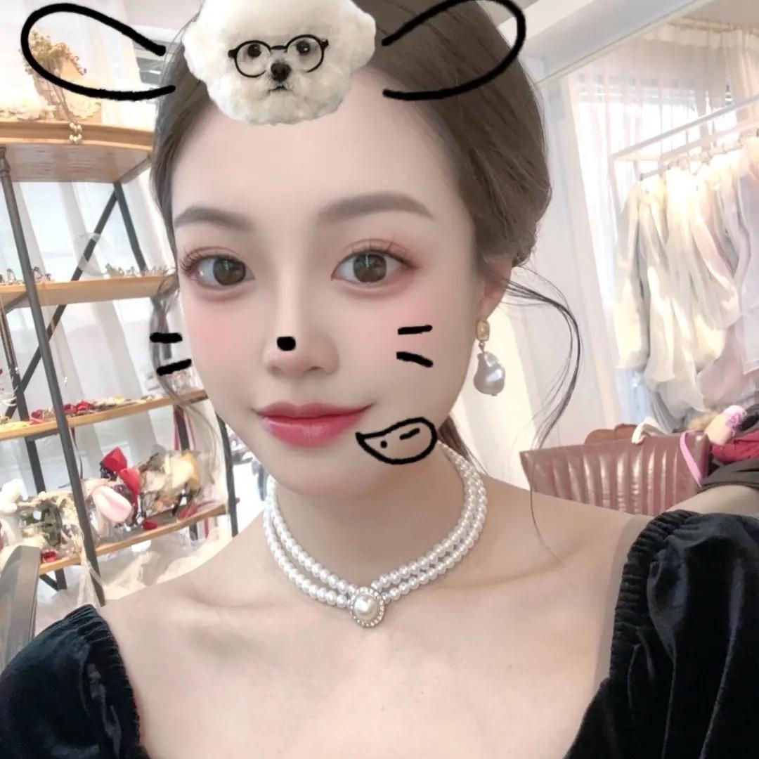 依依很乖💋