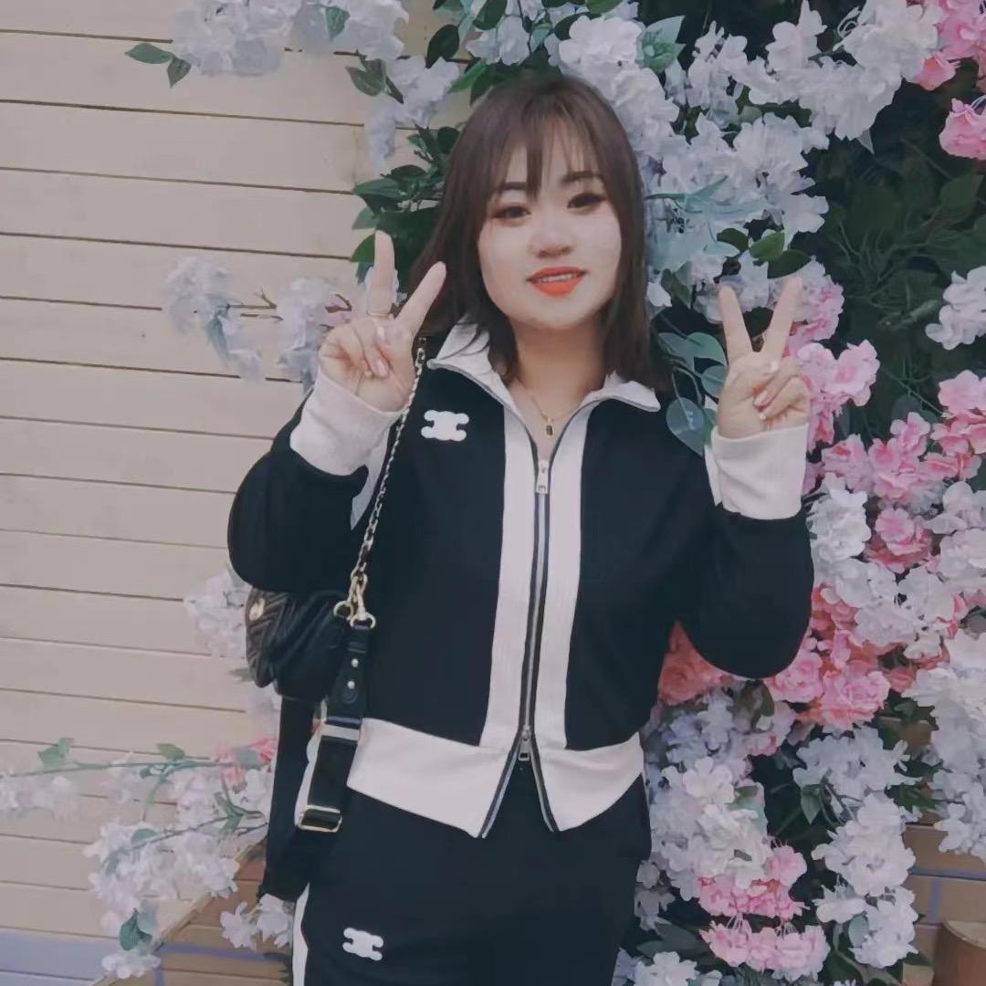 《大码女装》月月