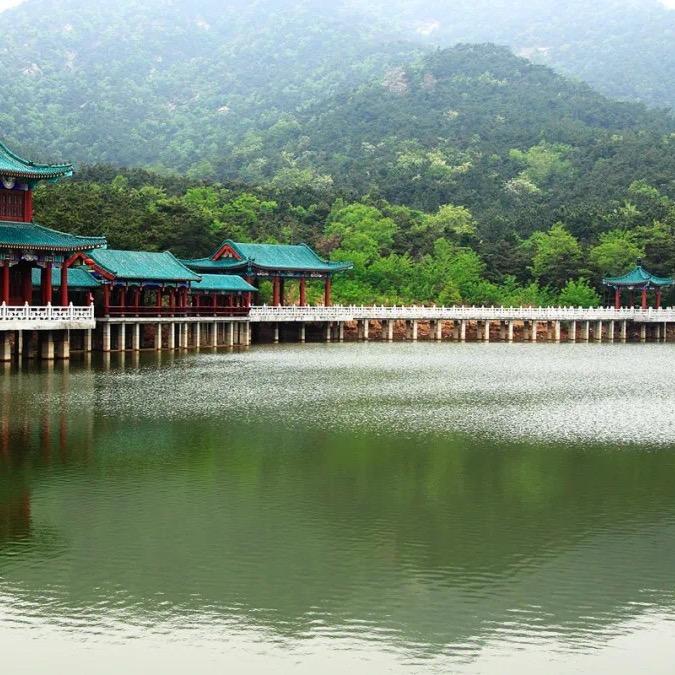 旅游人