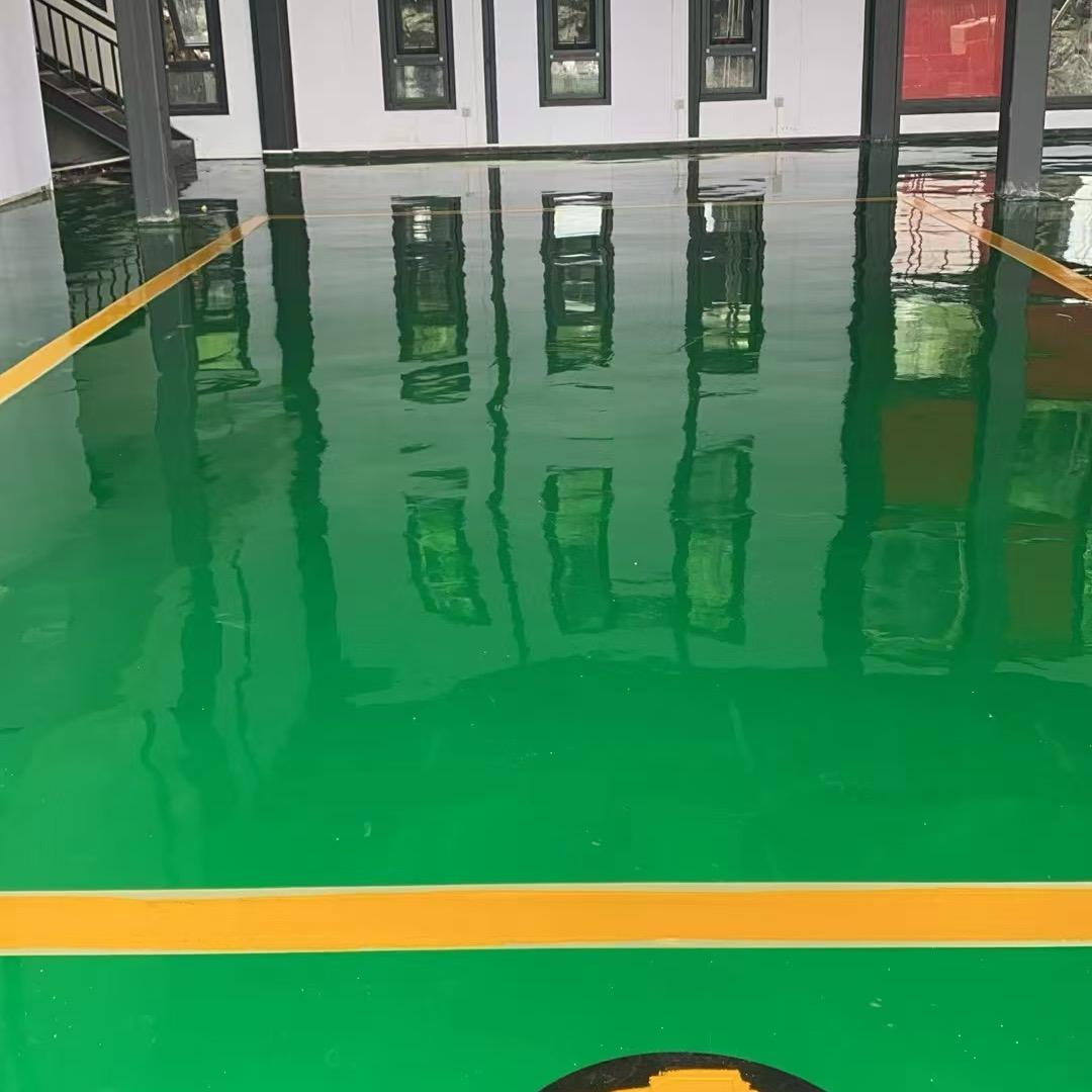 地。   坪     漆。施工