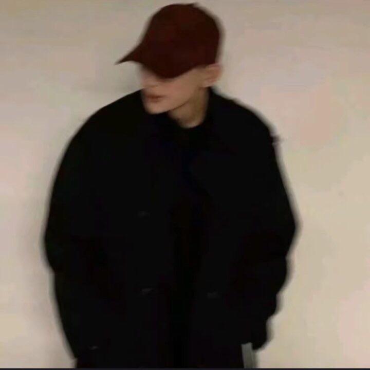 尐