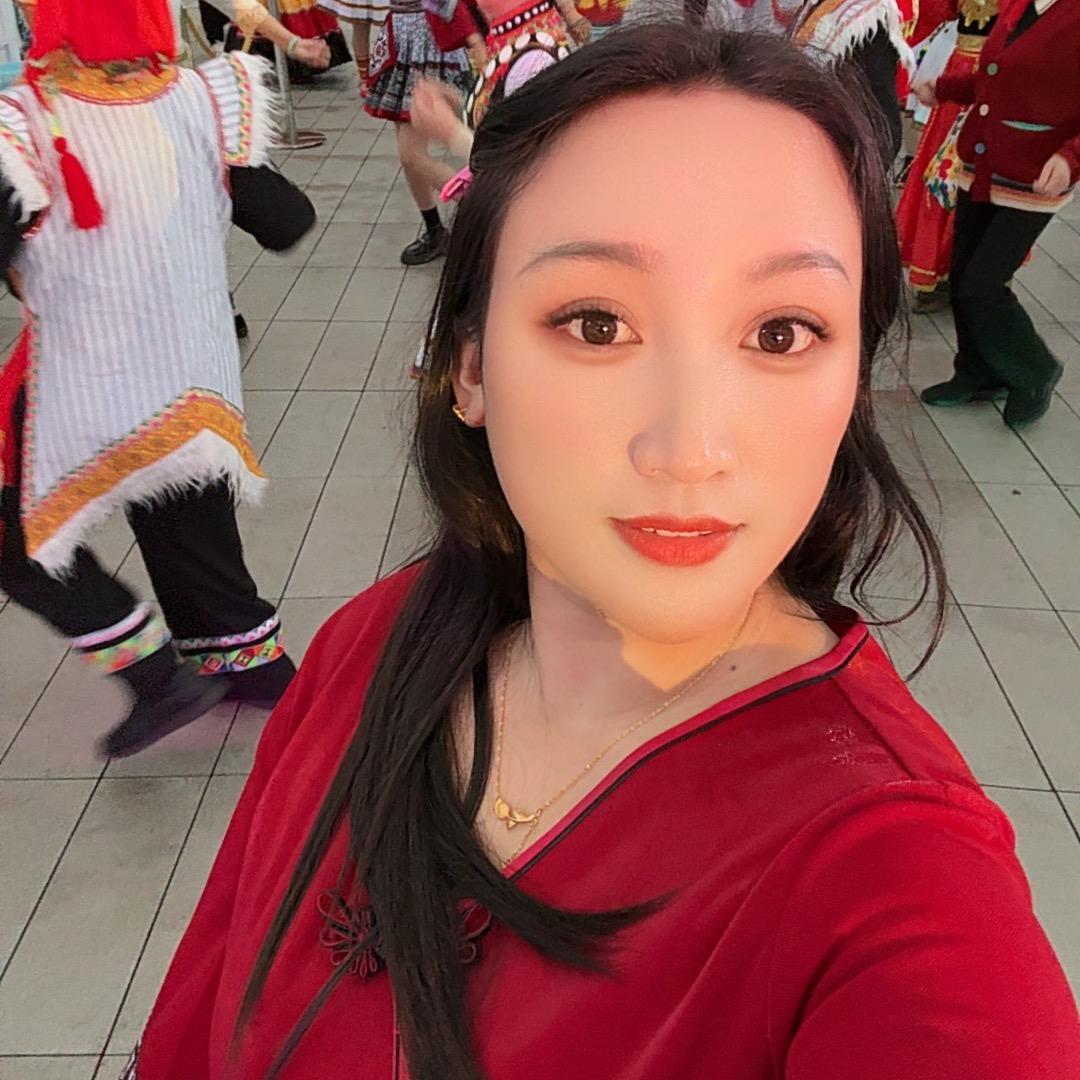 昌宁红打歌队啊秋（橱窗有好物）