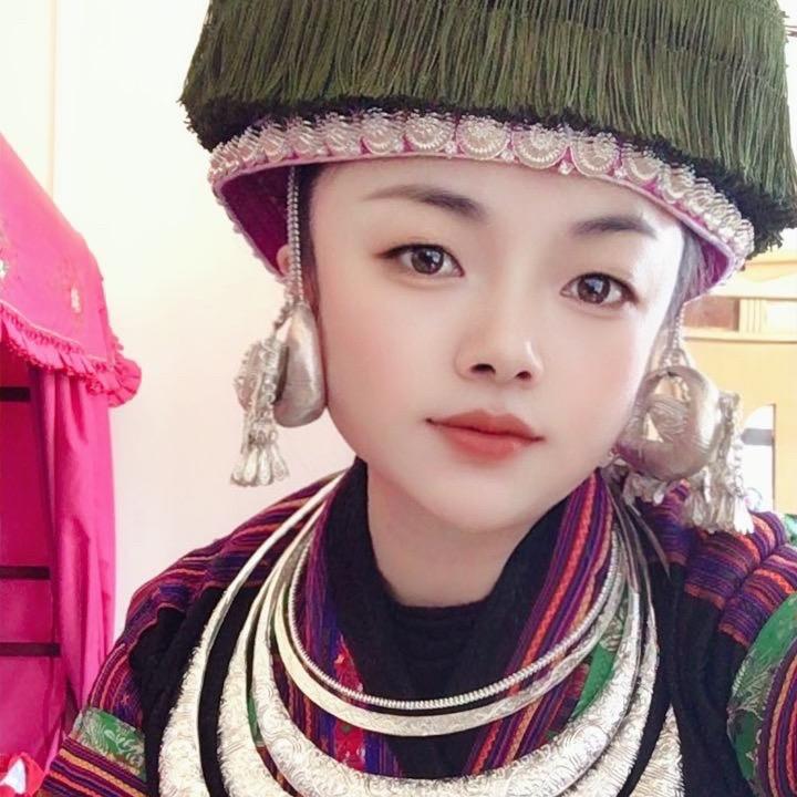 西南苗妹