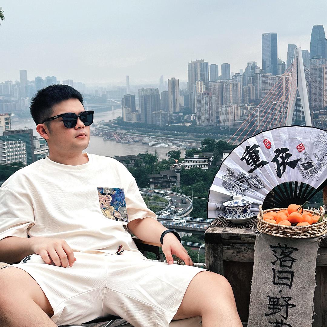 大威🚙祥雄租车 汽车低鸭