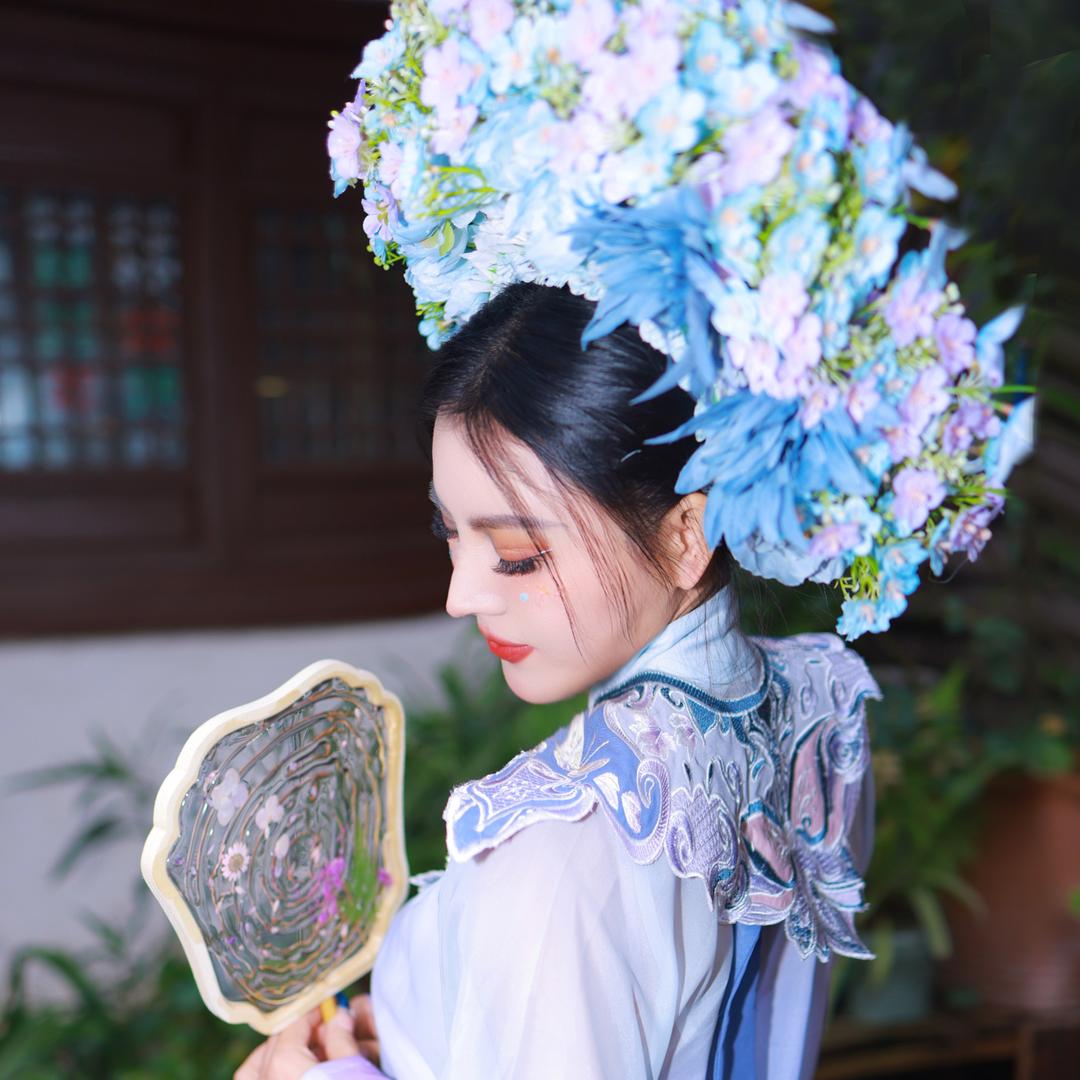 @伊 纯
