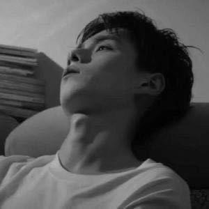 ——༒࿈你的男孩༙྇࿈༒