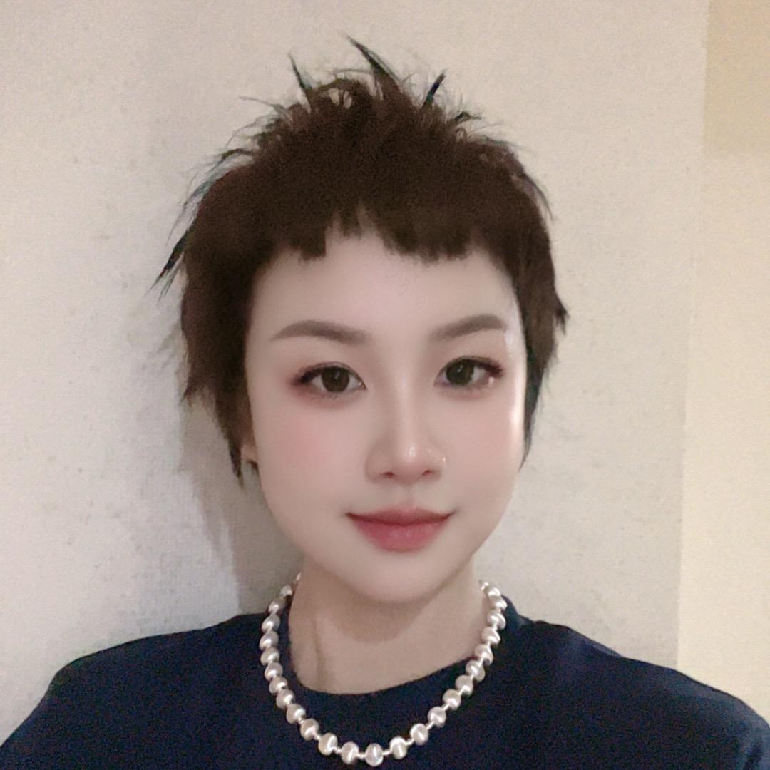 是周周吖