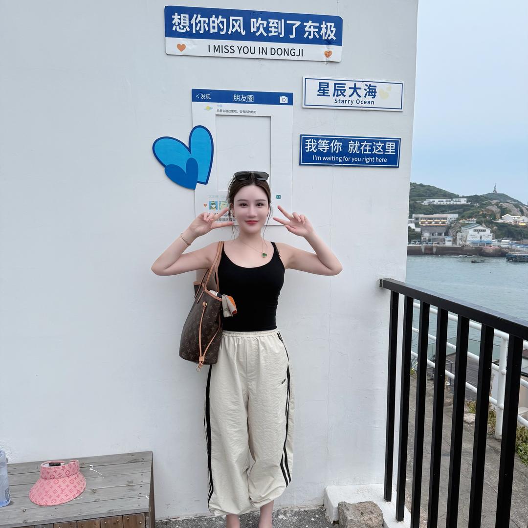 菲菲-女装源头工厂-现货