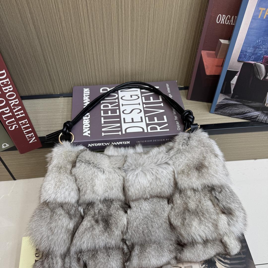 多米多服饰箱包