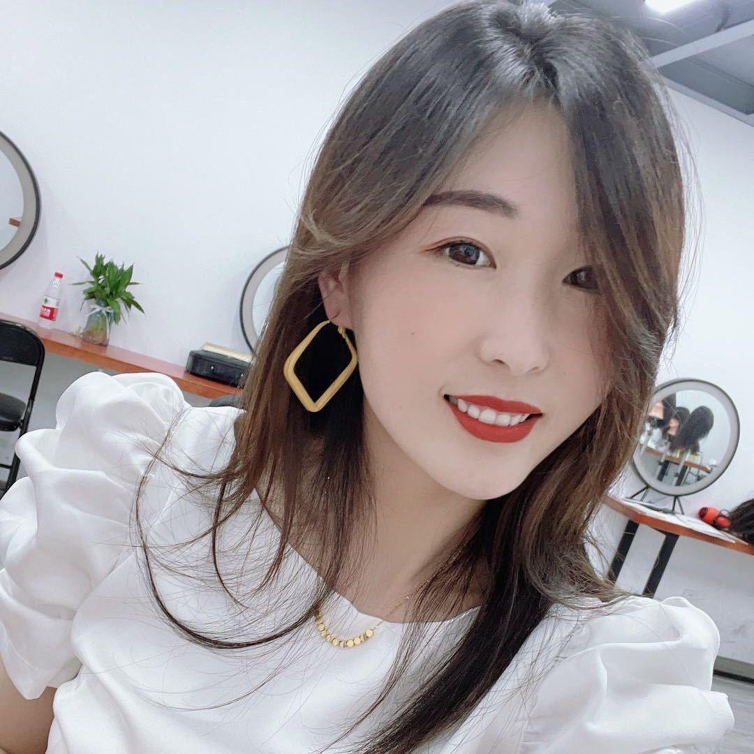 比尔美发学院刘洁