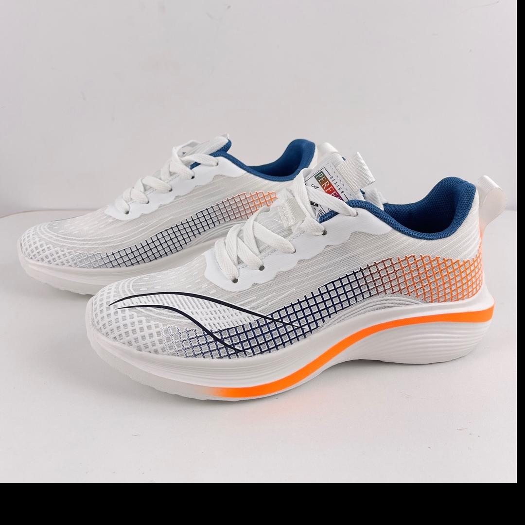 站高望远众山小