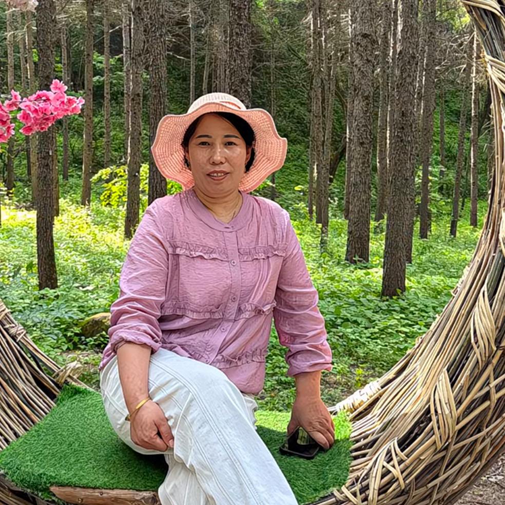 牡丹（杨文小姨）