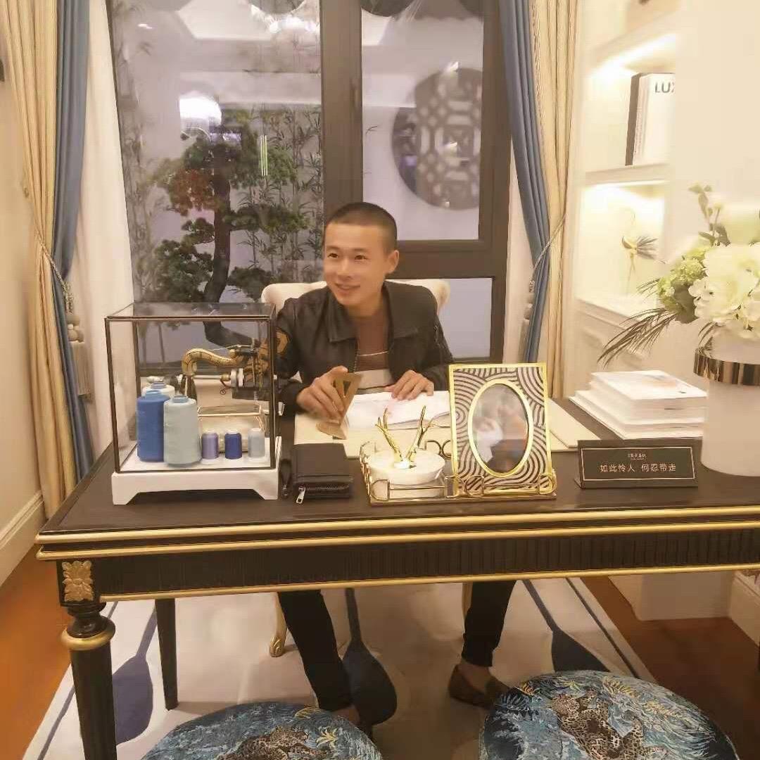 洋逼