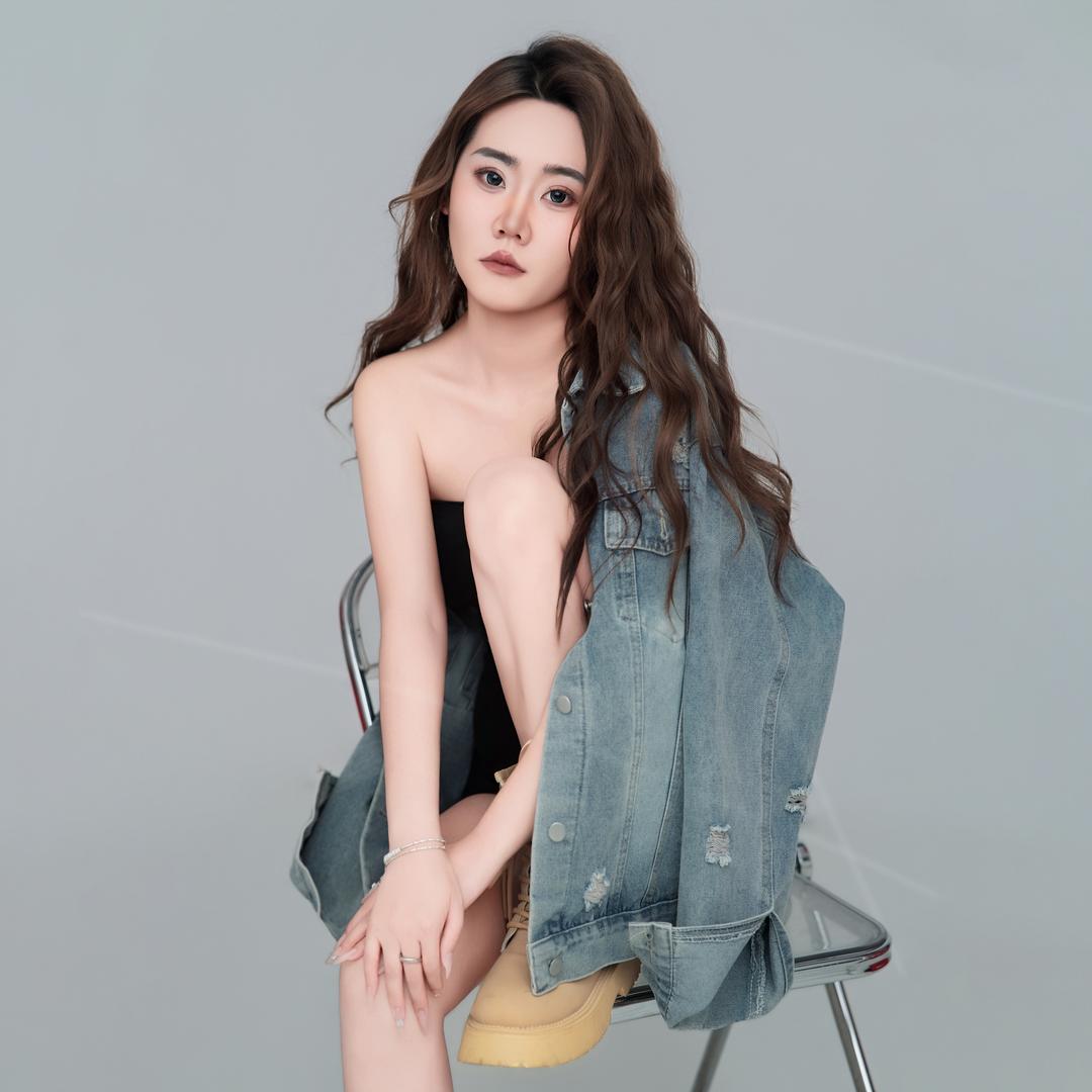 我想静静/