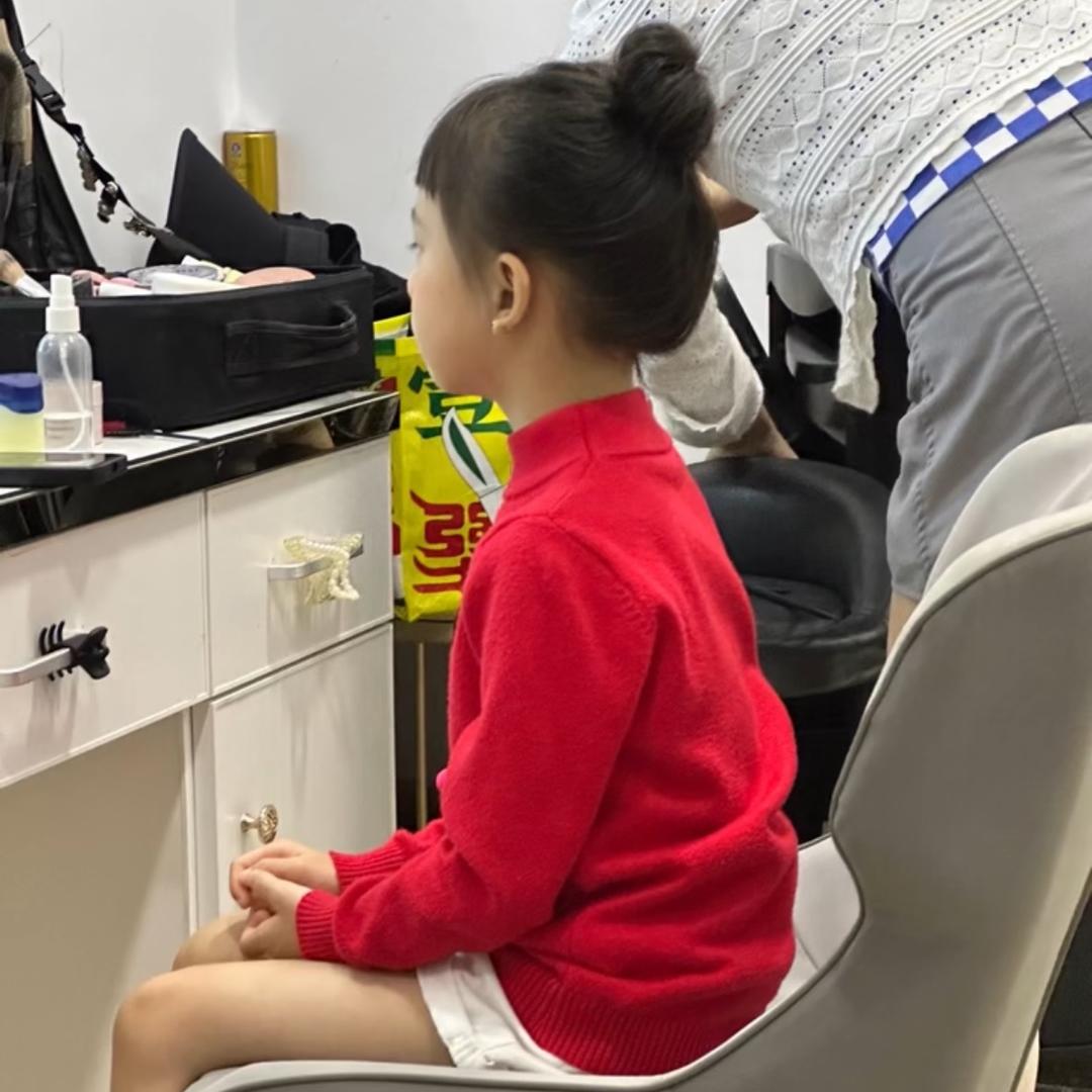 岑乖乖呀（明天回）