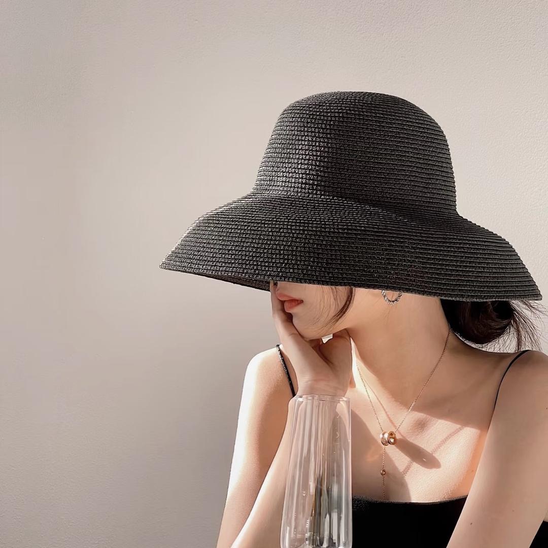 Luu品牌女装店