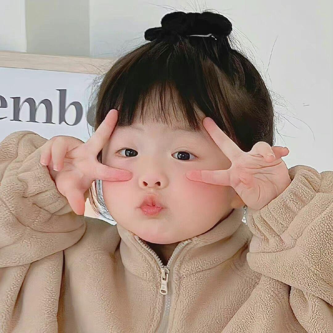 哆哆美少女