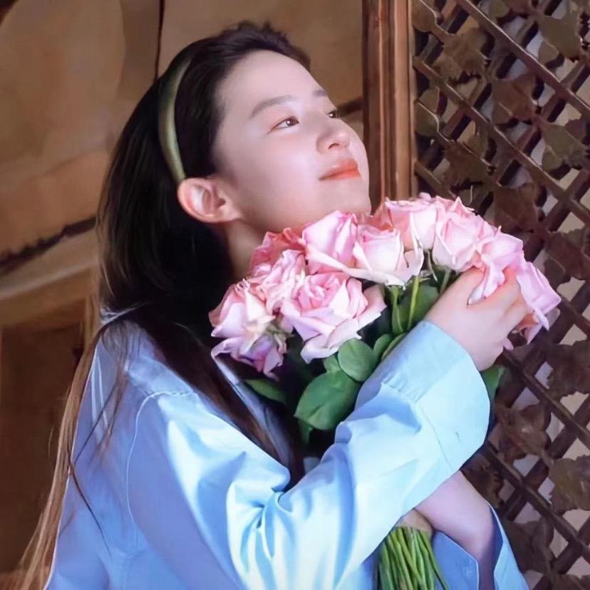 💋 叫我刘菇凉