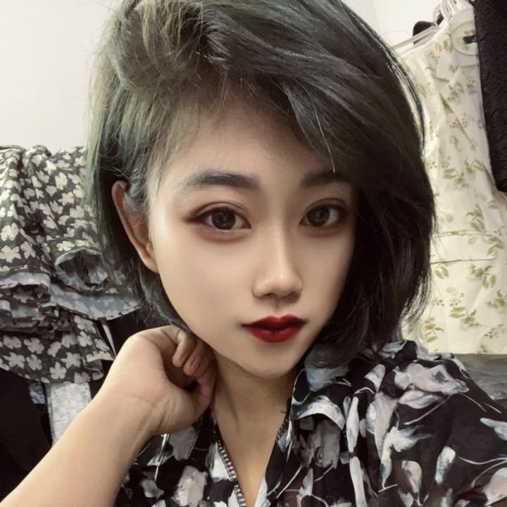 聪聪潮衣快奢馆