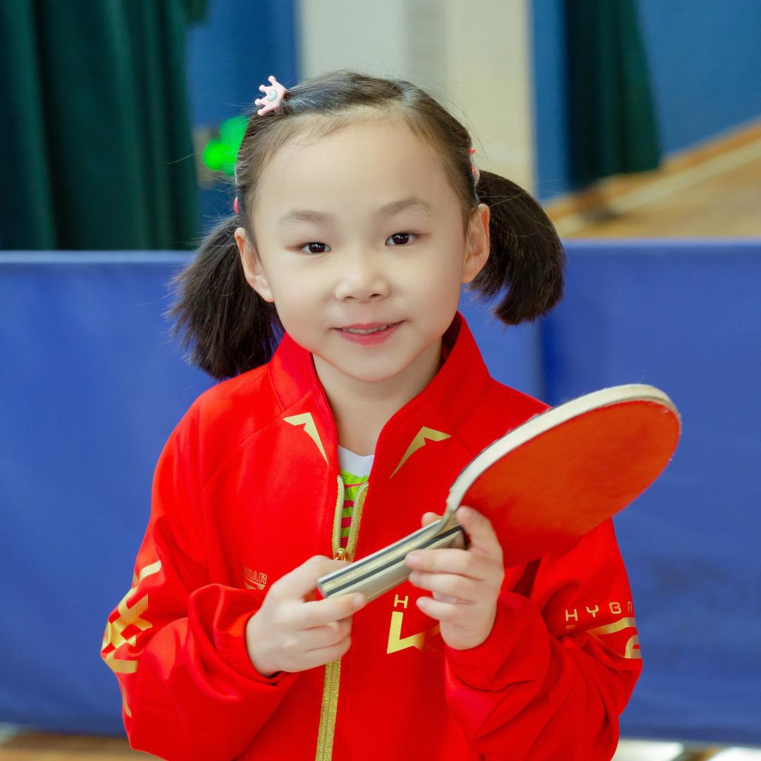 陈思杨爱乒乓
