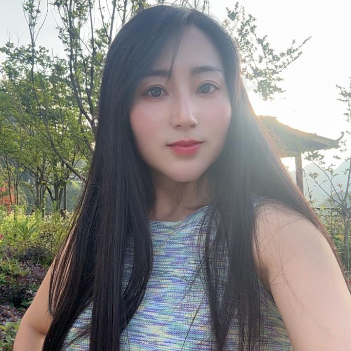 上了年纪的小姑娘