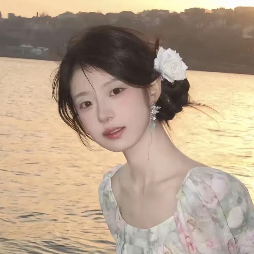 猫不吐泡泡头像