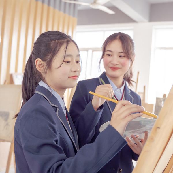 成都新华职业技能学校