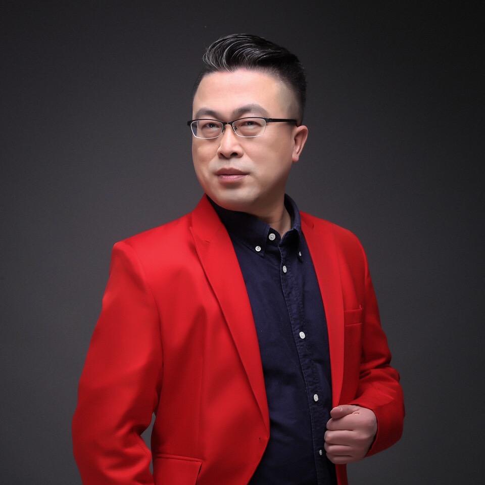 江城人游天下