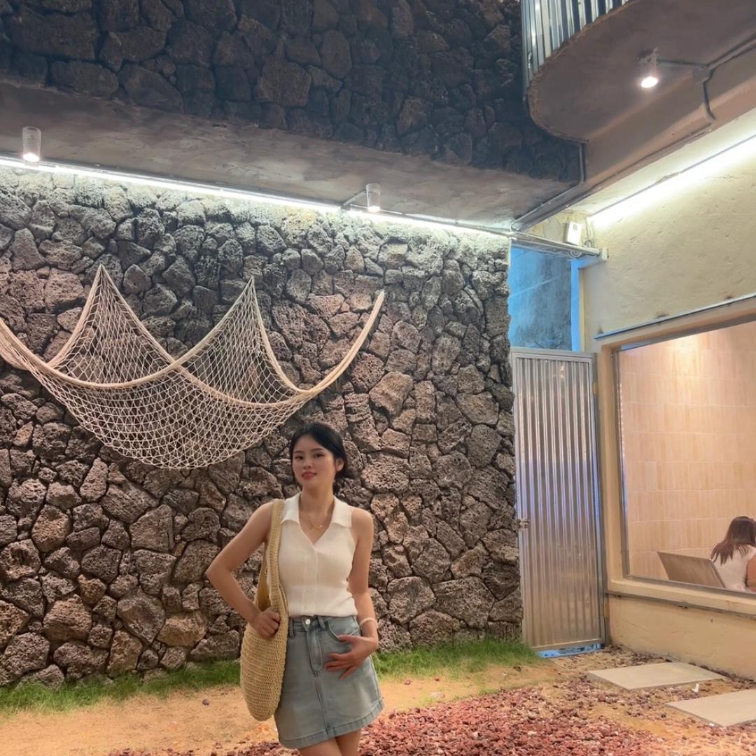 「 简一工作室 」