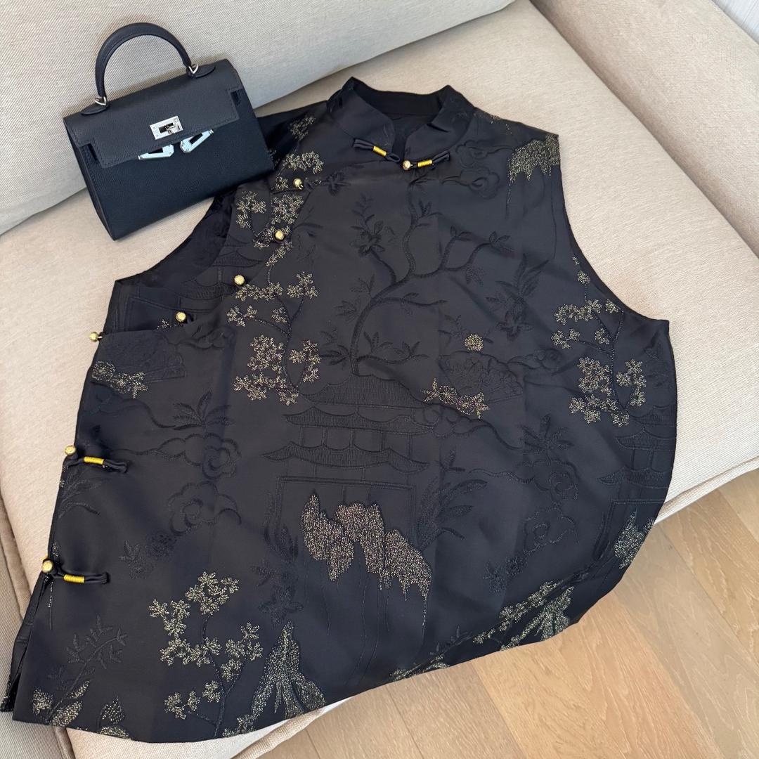 服饰现现