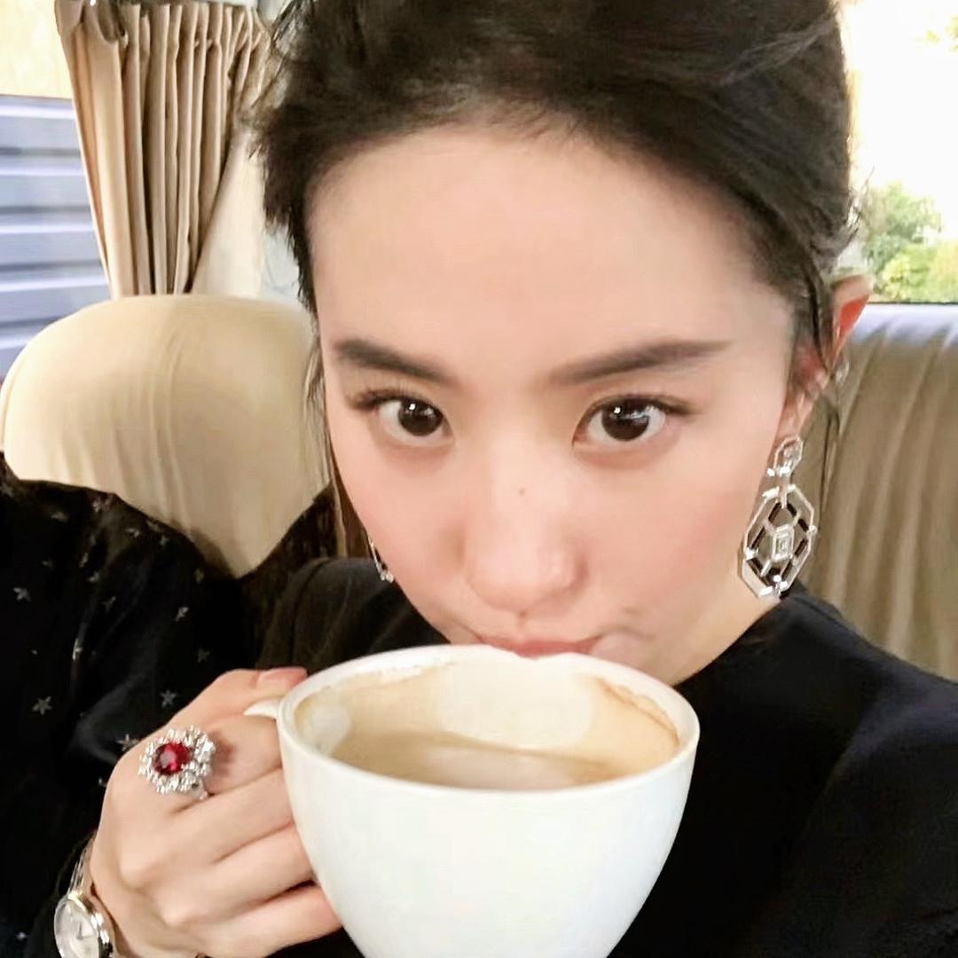 是饱饱呀