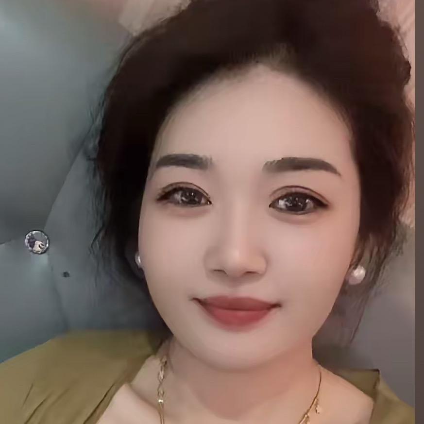 静静👸
