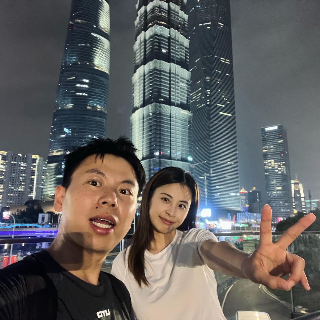夜静云帆月影低🅴
