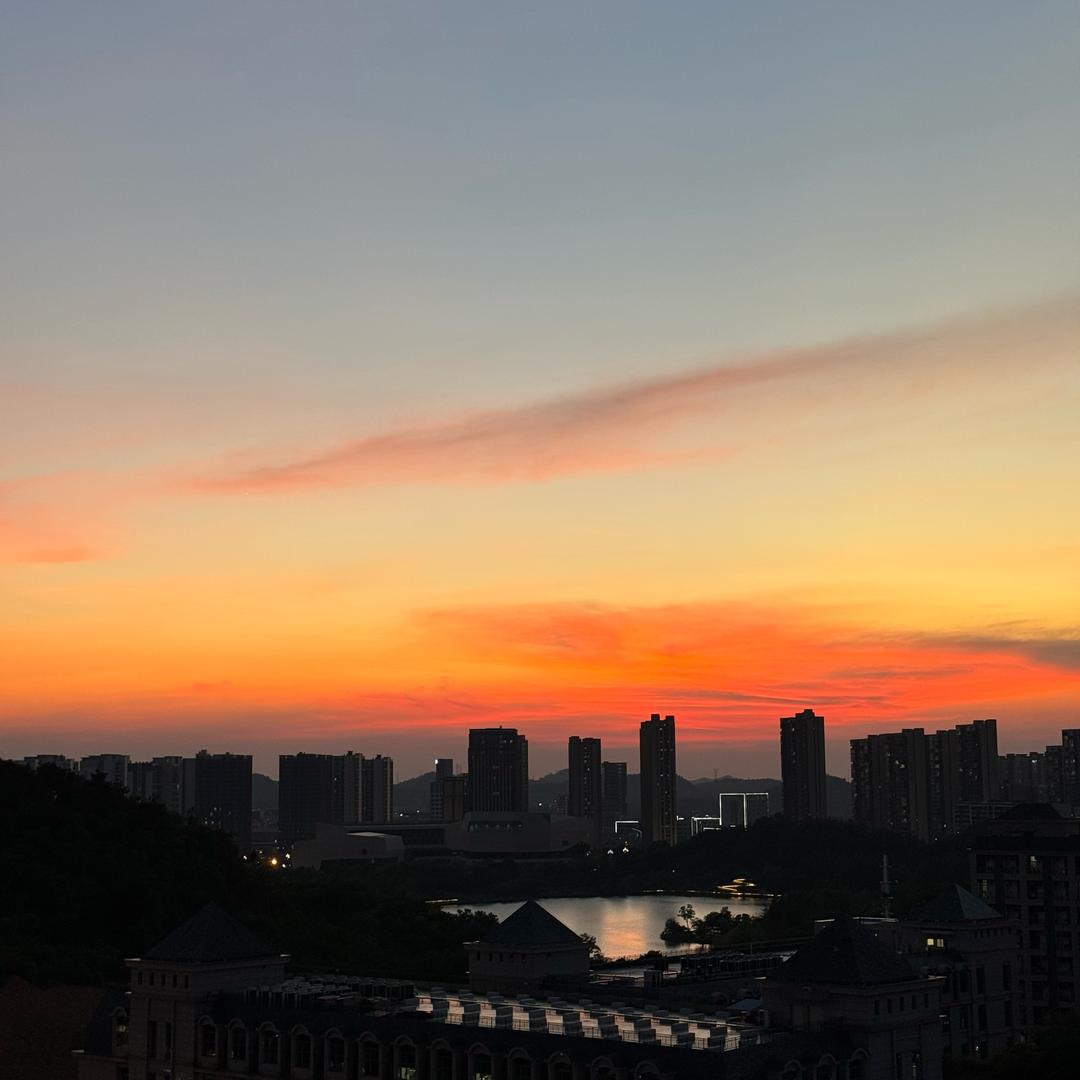 亿学编程官方号