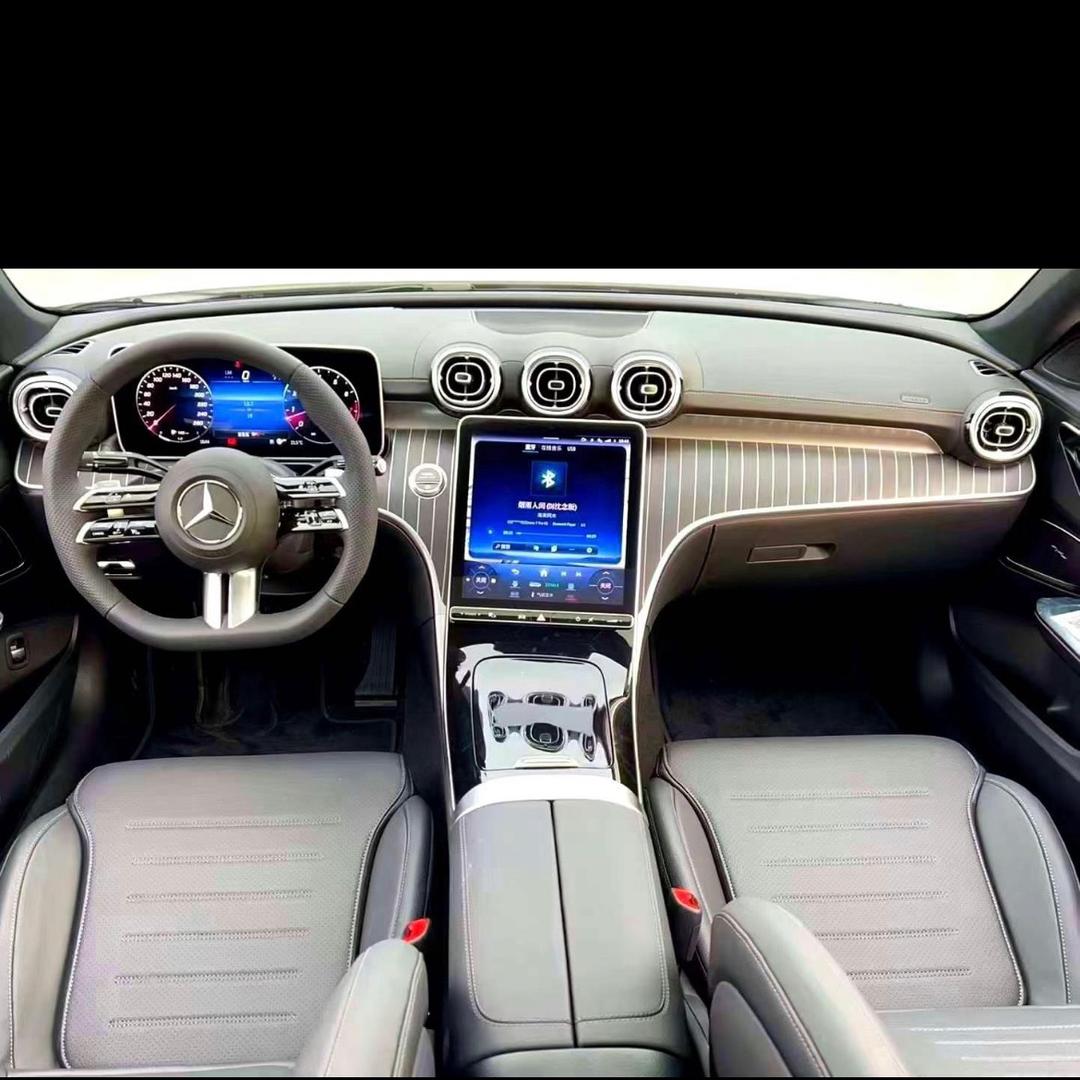 亲一口就跑