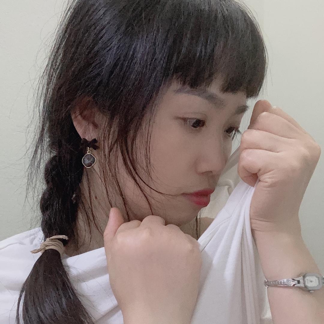 自贡的小嬢嬢