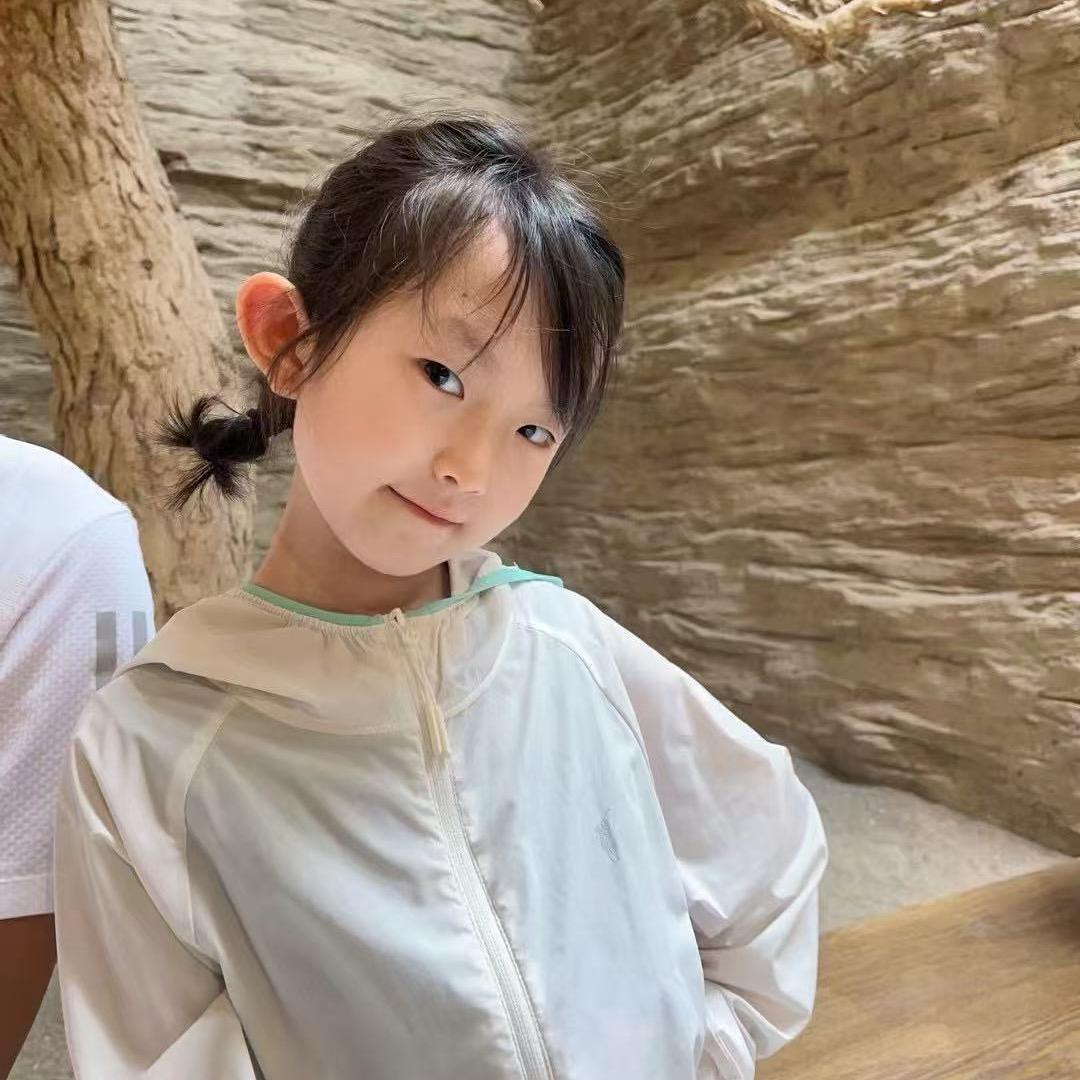 小兔牙Casey